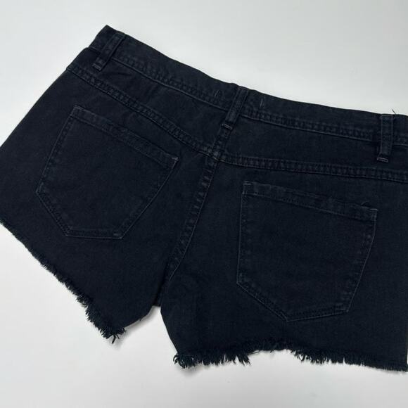 Free People Denim Raw Hem Shorts - Picture 4 of 5